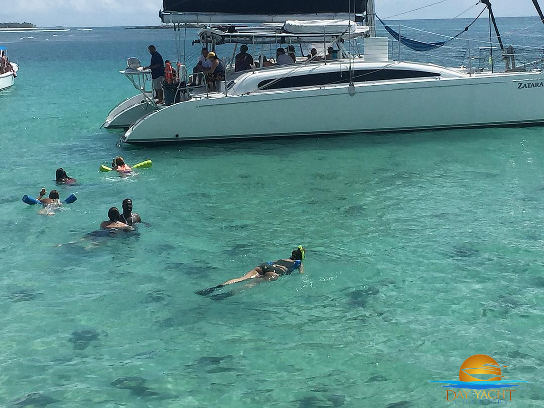 Onboard chef service and open bar on a private charter, Puerto del Rey Marina Fajardo